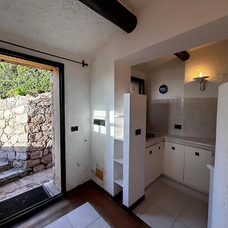 Li Rocchi Riservata E Confortevole Ferienhaus