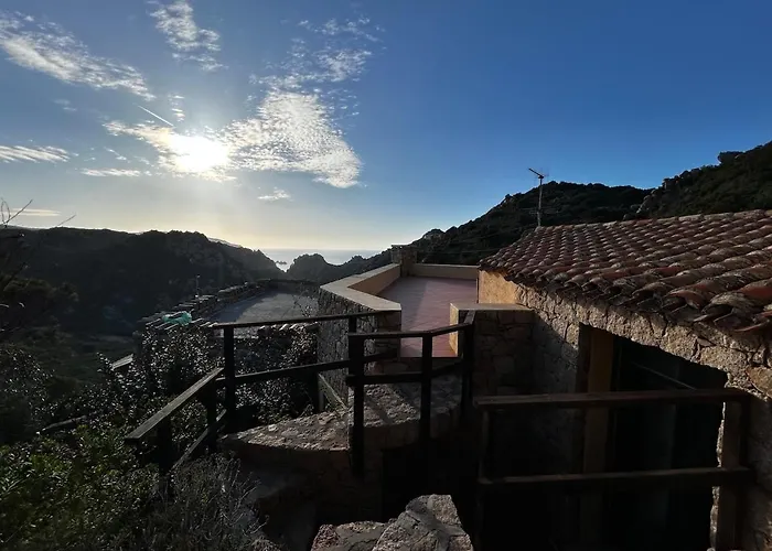 Li Rocchi Riservata E Confortevole Ferienhaus Costa Paradiso