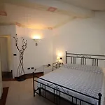 Li Rocchi Riservata E Confortevole